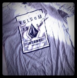 Volcom Gray T-Shirt XL